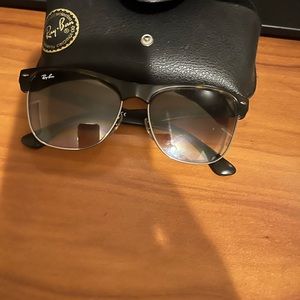 Clubmaster rayban sunglasses